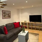 Kejsi Home